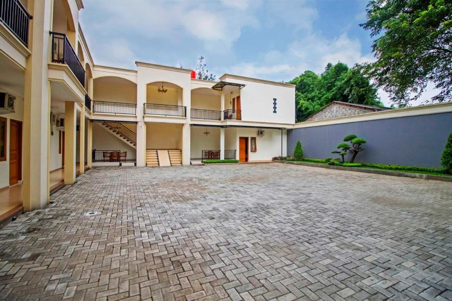 Reddoorz Plus @ Megamendung Puncak 2 Bogor Zewnętrze zdjęcie